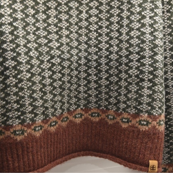 Levitate women’s cowl neck sweater size Small green brown pattern - Picture 10 of 10